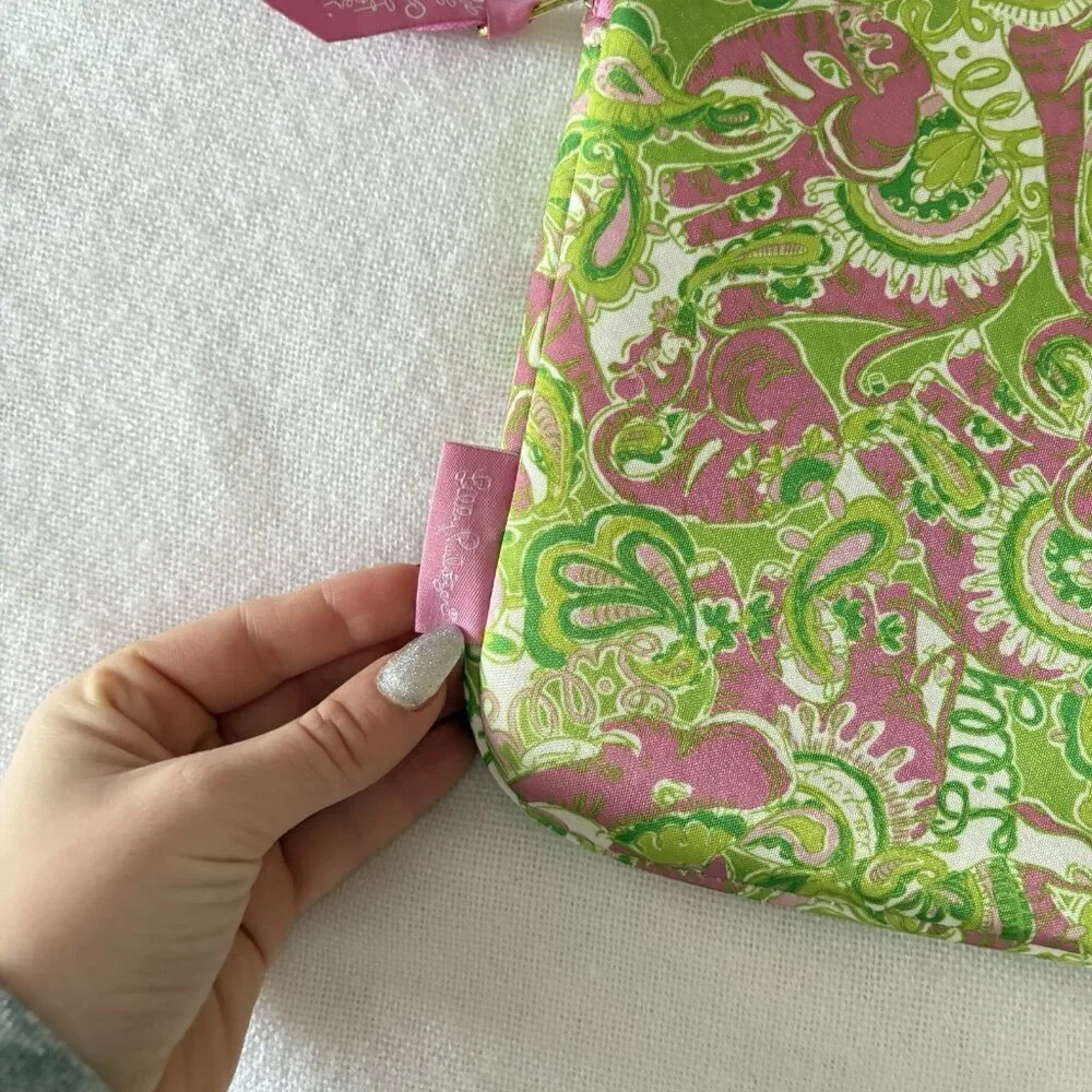 Lilly Pulitzer iPad Tablet Sleeve Case Zip Pink Green Floral Neoprene‎ 8.5x10.5